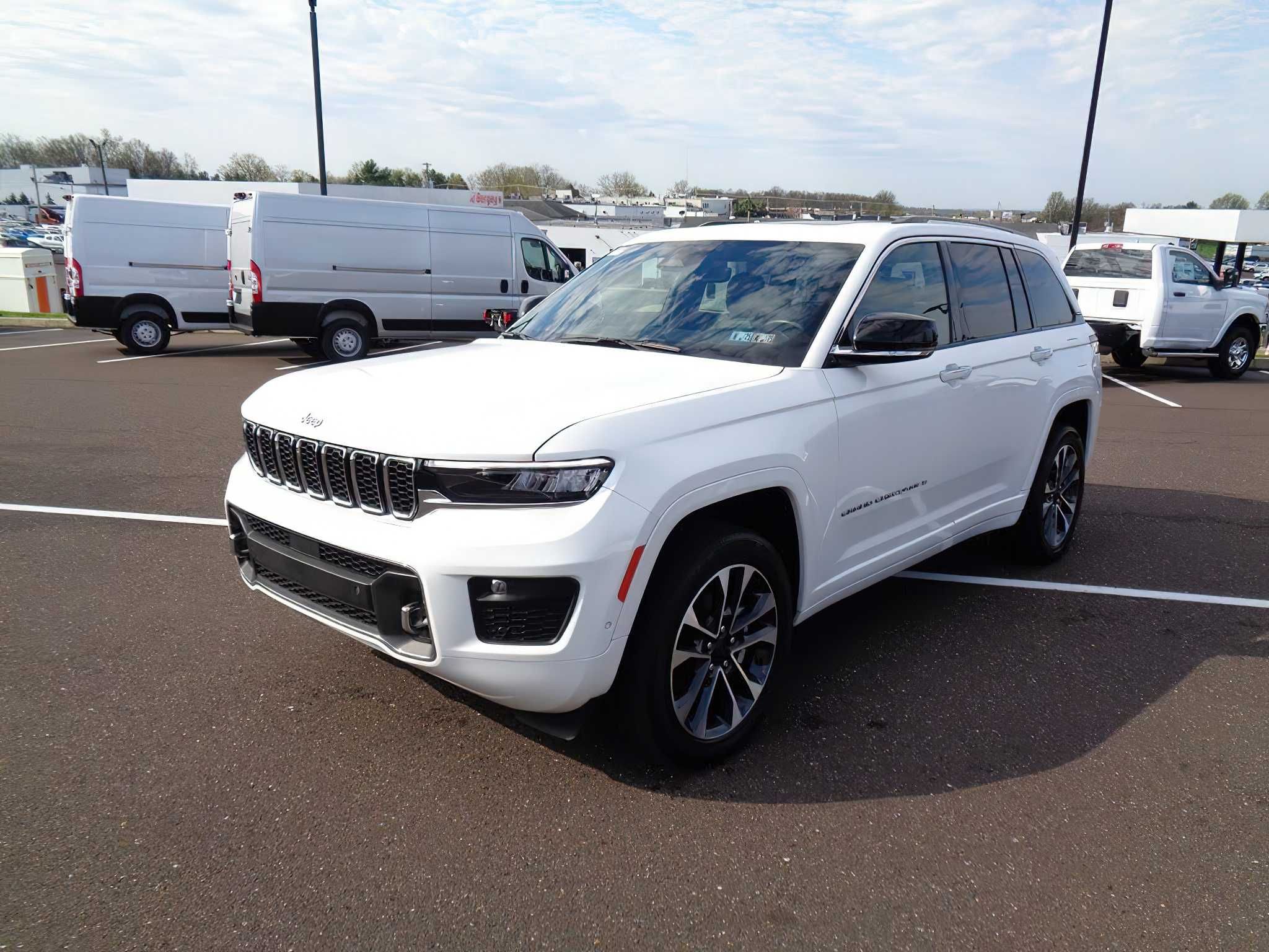 2022 Jeep Grand Cherokee Overland