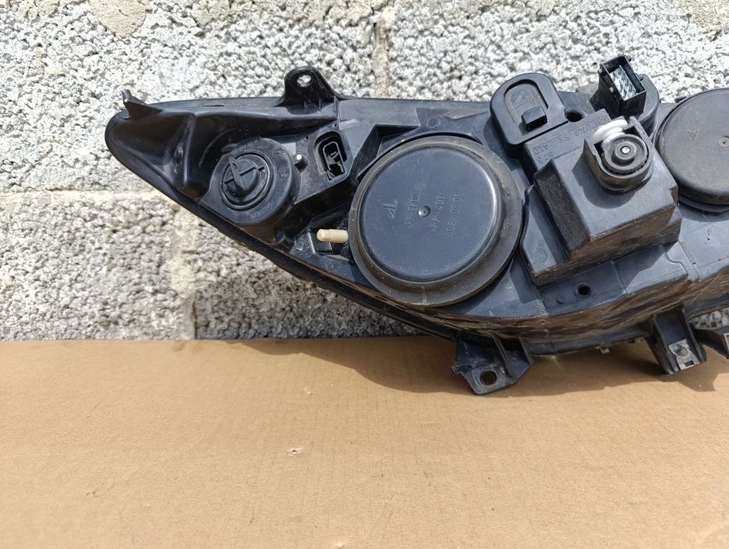 Фара ліва Peugeot 307 307 SW Пежо