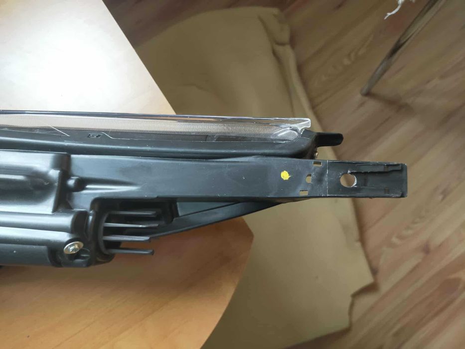 Lampa przednia reflektor prawa i lewa TOYOTA CHR C-HR LIFT 19-23