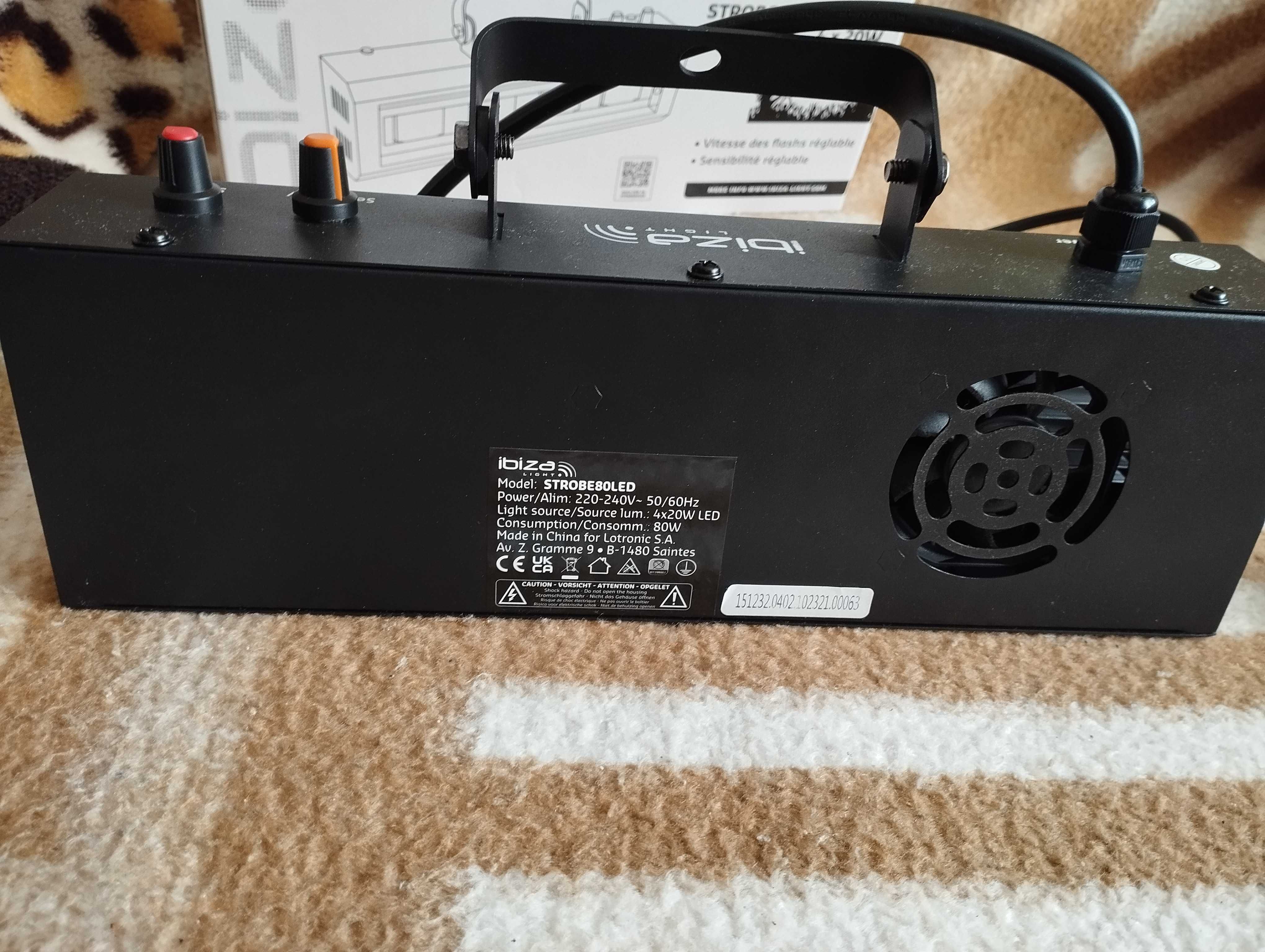 Ibiza Stroboskop Led 4X20W Ibiza Strobe80Led w rytm muzyki Oświetlenie