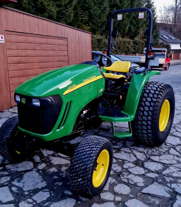 John Deere 4520 4x4 E-hydro