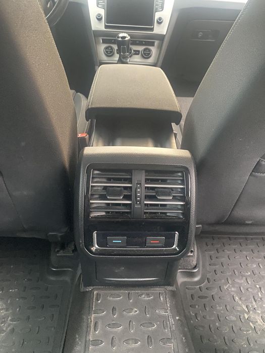 Продам Volkswagen Passat B8 1.6 TDI 2016  Універсал, ідеал