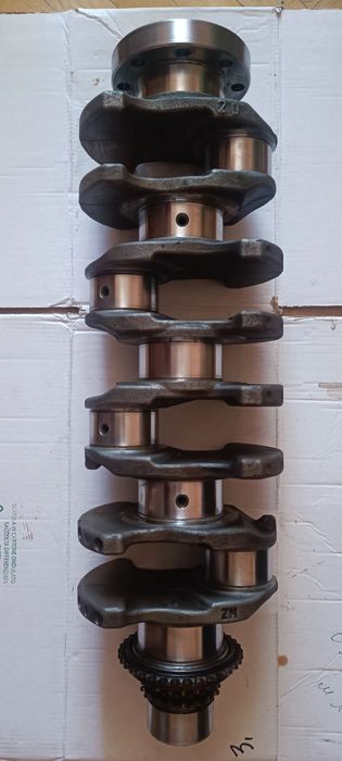 Колінвал Форд транзит ,мондео 2.0 tddi tdci