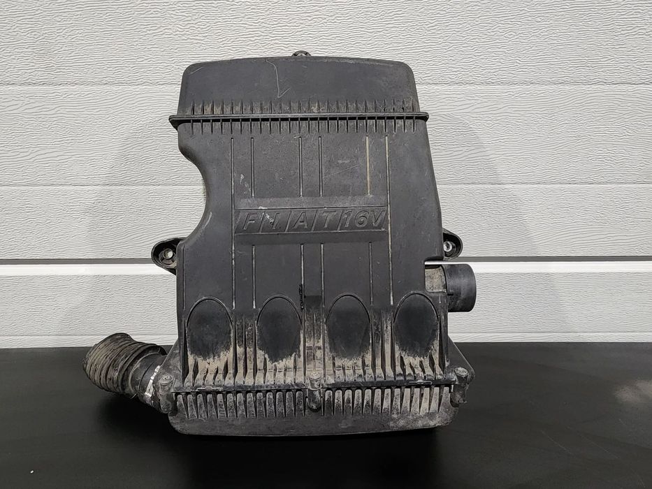 Fiat BRAVO 1,4 16V obudowa filtra powietrza