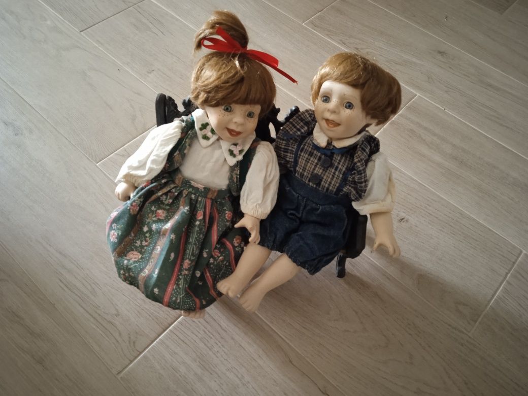 Bonecas de porcelana