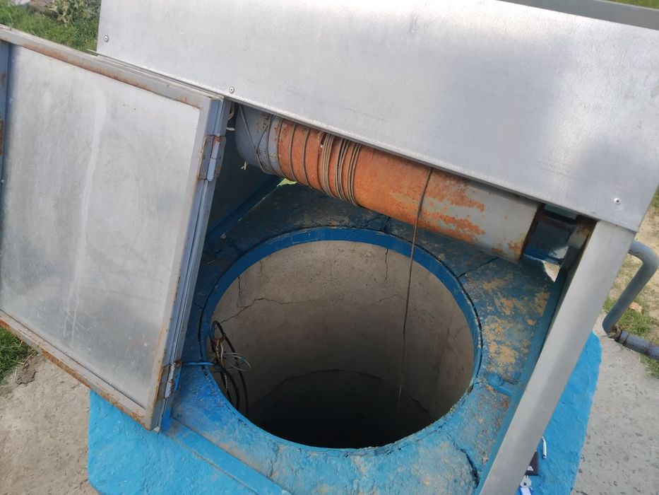 Чистка колодца,углубление,копка строительство канализаций