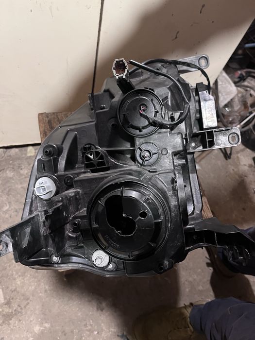 Фари лінзовані nissan x-trail t 31