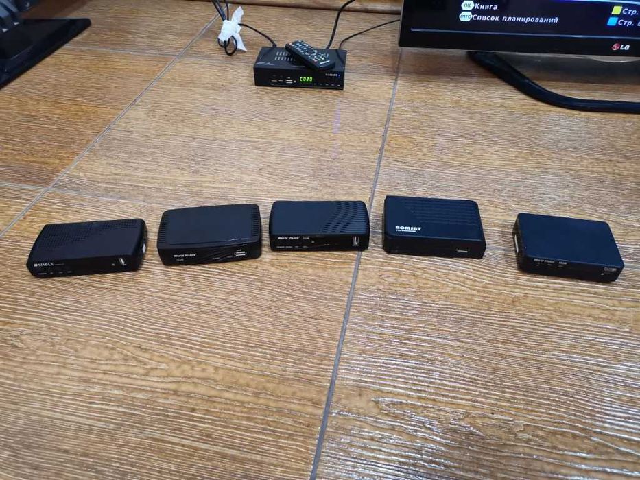 Приставка тюнер Т2