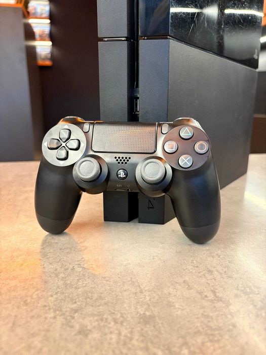 Консоль Sony PlayStation 4 Fat 500gb - гарний стан, гарантія!