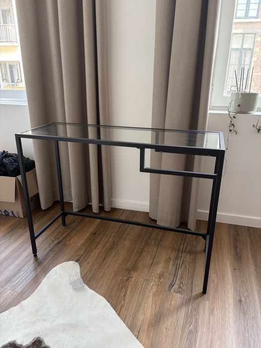 konsola biurko na laptopa ikea vittsjo