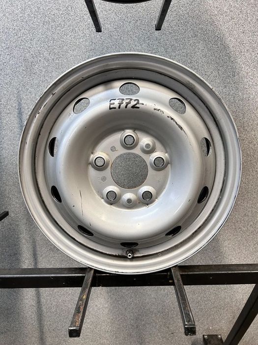 1 FELGA STAL. FIAT DUCATO, PEUGEOT BOXER, CITROEN JUMPER 15&#039;&#039; 6J ET68