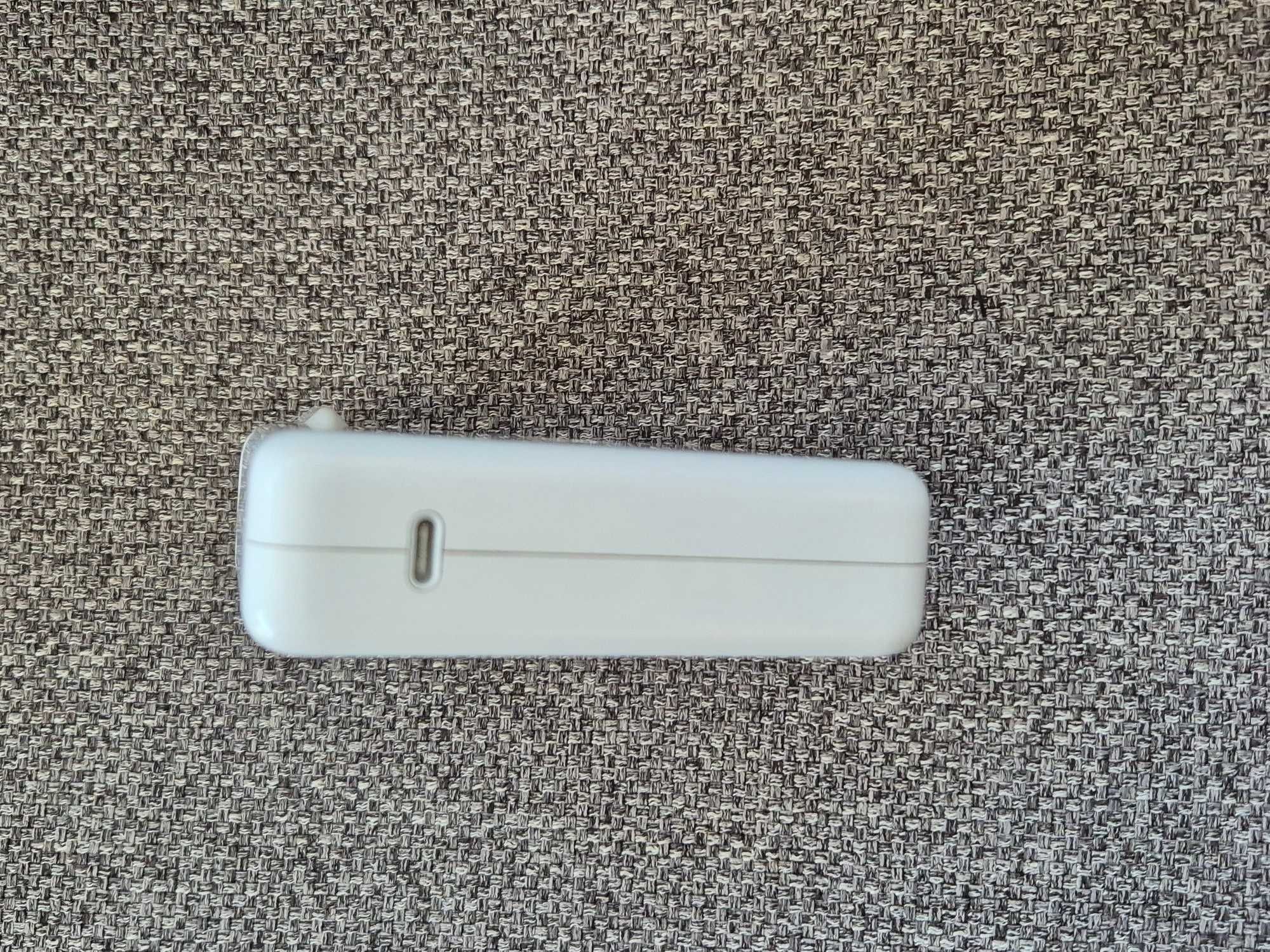 carregador Apple USB-C 140W modelo A2452, sem anomalia original