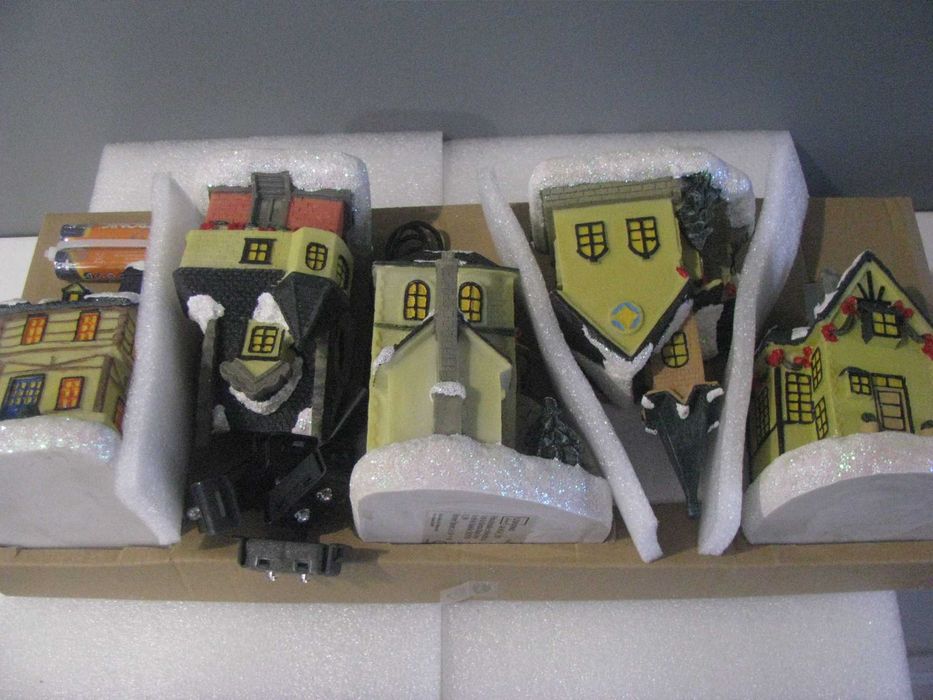 Nowa ozdoba świąteczna osada domki   led 5szt