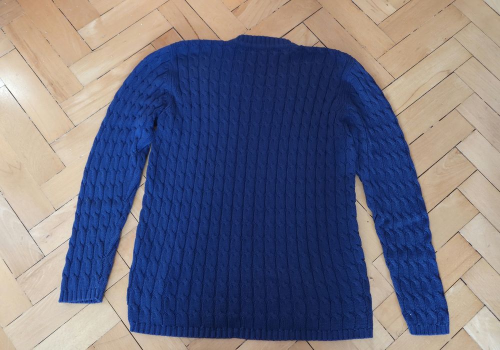 Sweter niebieski warkocz ala burberry