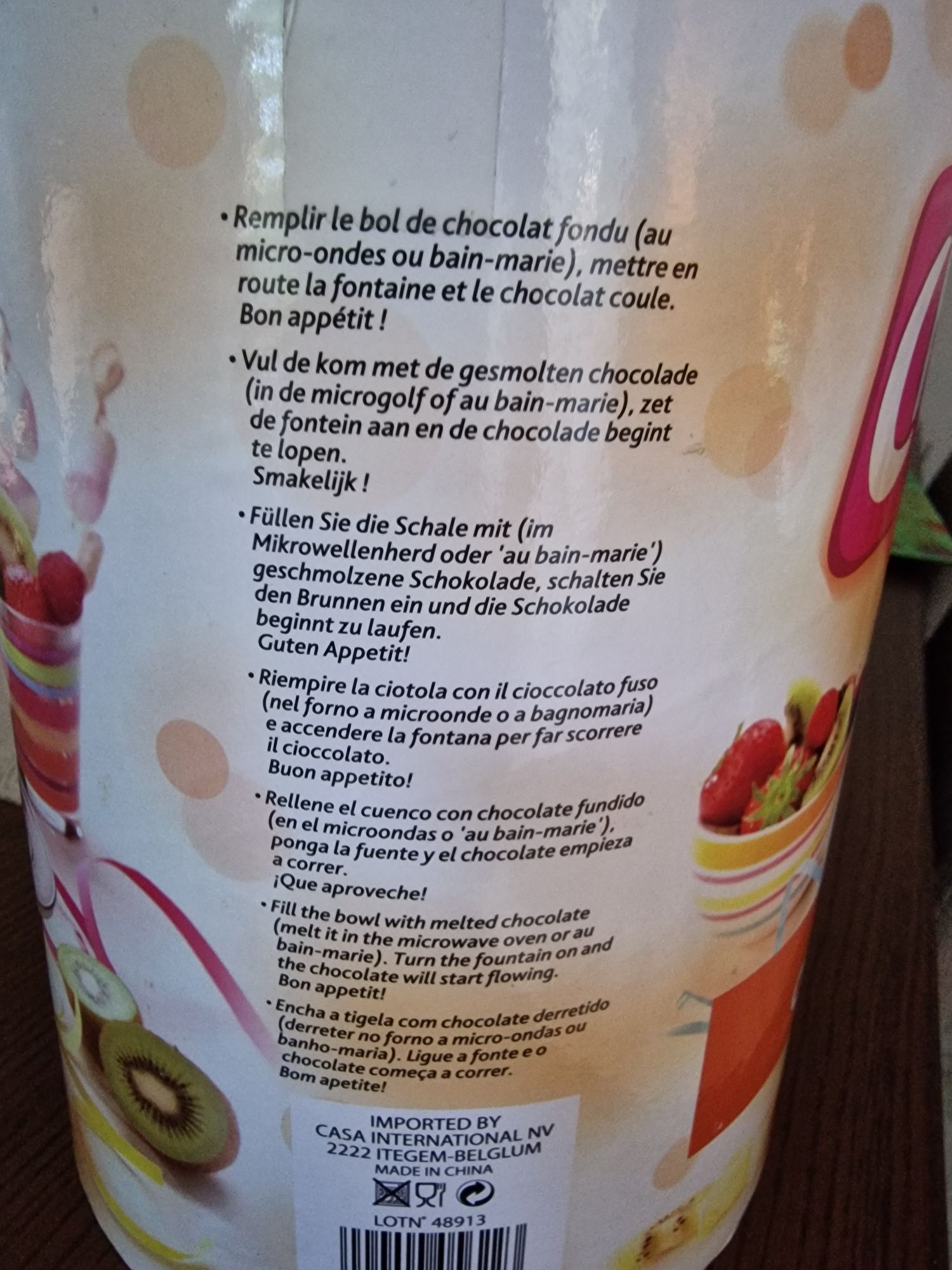Fonte de chocolate nova nunca usada