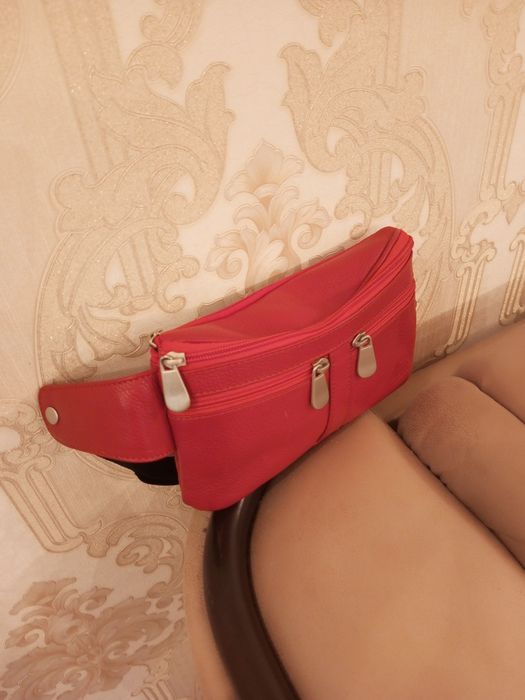 Сумочка вмістка , шкіряна