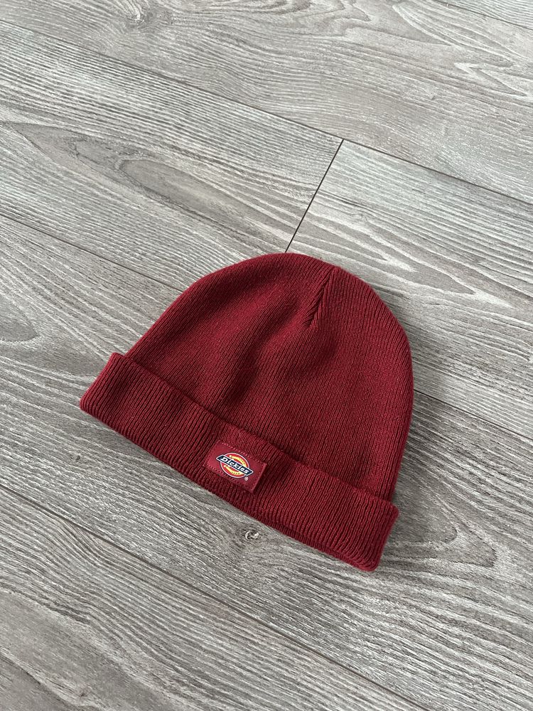 Czpka Beanie Dickies Box Logo Czerwona Rap Trap Streetwear