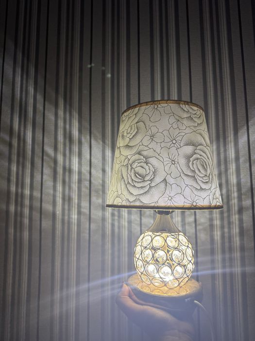 Дві лампи нові без опакування