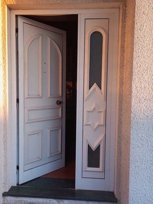 Portas moradia alumínio fresado