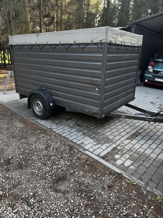 Przyczepa ciężarowa zabudowana , furgon, cargo