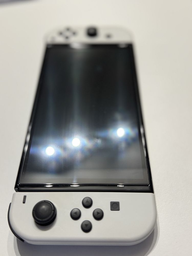 Nintendo Switch OLED como nova