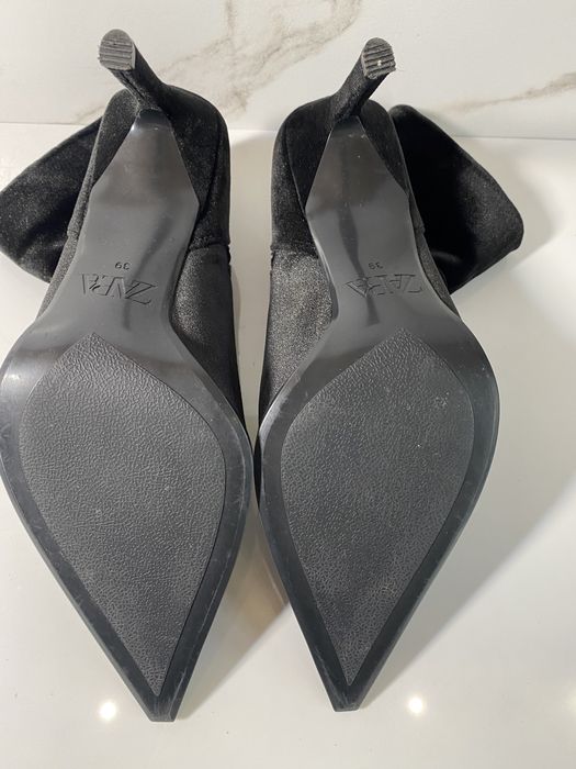 Ботильйони на підборах ZARA