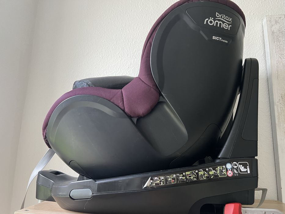 Britax Romer Dualfix M i-Size isofix (burgundy)
