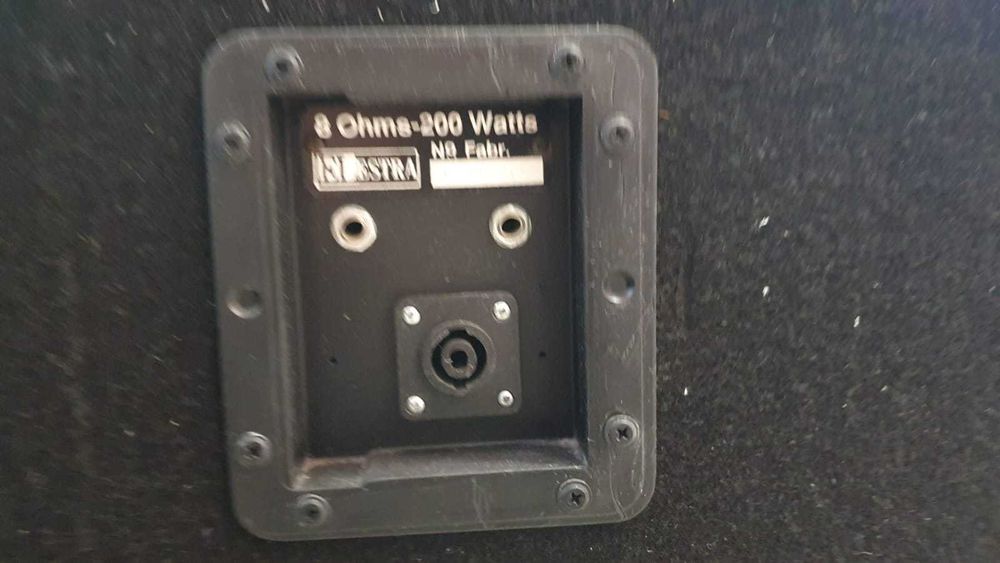 Kolumny estradowe 2 X 200  Wat 8 Ohm - Madej Gorlice Mickiewicza -