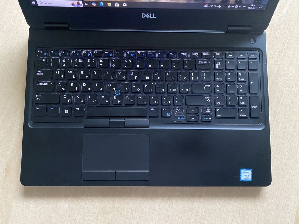 Навчання Офіс DELL Latitude 5590•15.6" FHD•Core i5-8250U•8•256SSD