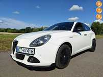 Alfa Romeo Giulietta Aktywny wydech Podwójny szyberdach Nowy rozrząd