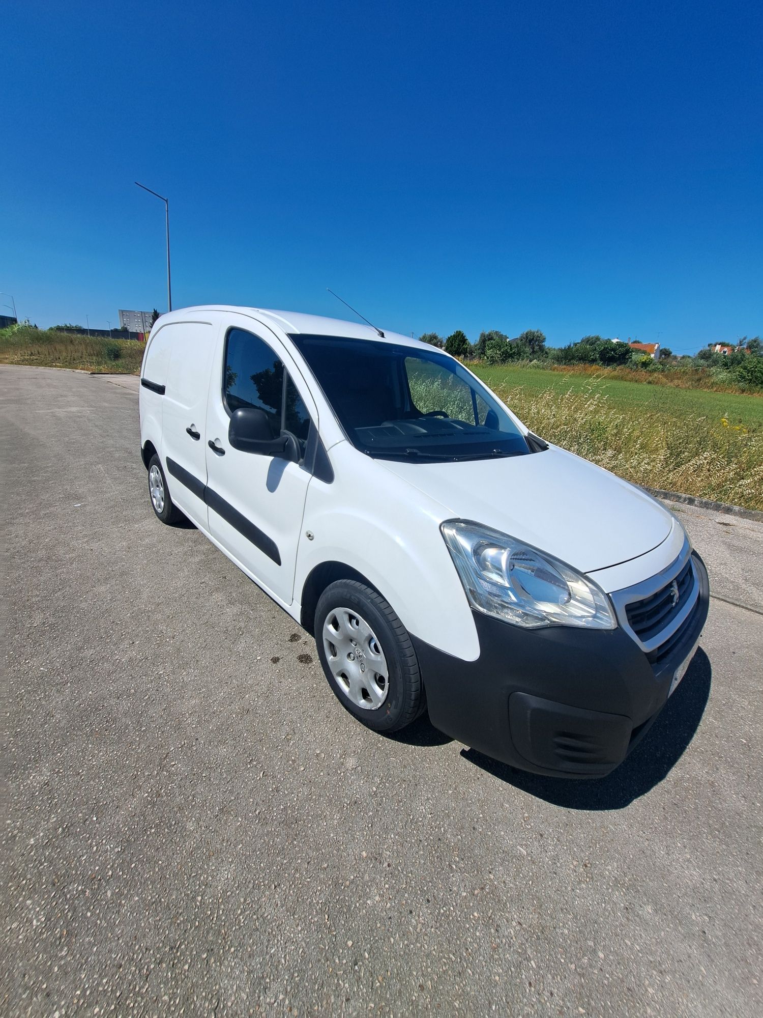 Peugeot Partner 1.6,  2015 IVA Dedutivel