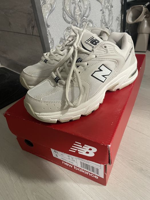 Кросівки New balance beige 37