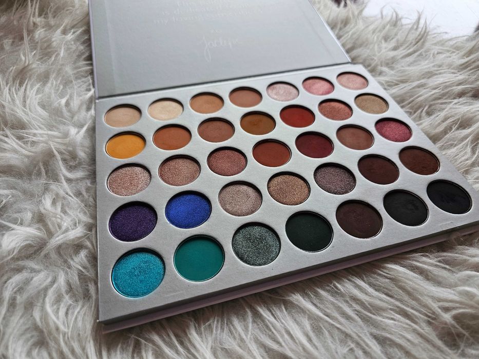 Paleta Jaclyn Hill