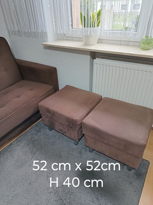 Pufa podnóżek brązowy 52cm x 52cm