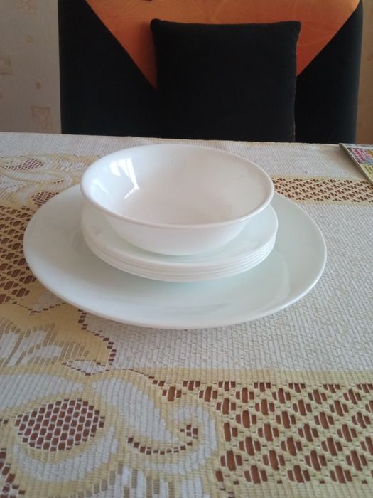 Talerze Corelle 7 sztuk+gratis