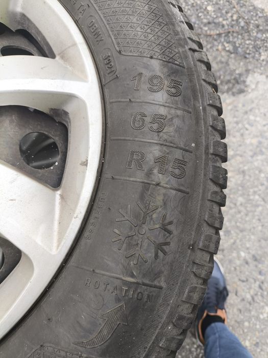 Koła felga stalowa. Zimowe.  Krisalp HP3 195/65R15 91T.  .5x122