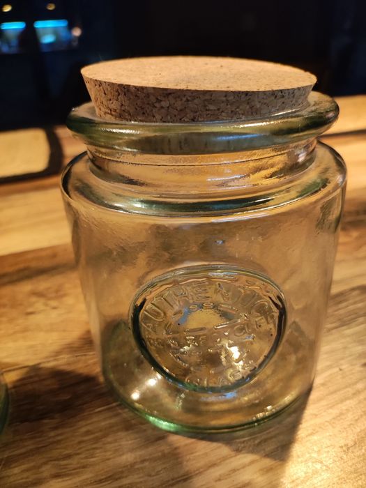 2 duże słoiki z grubego szkła