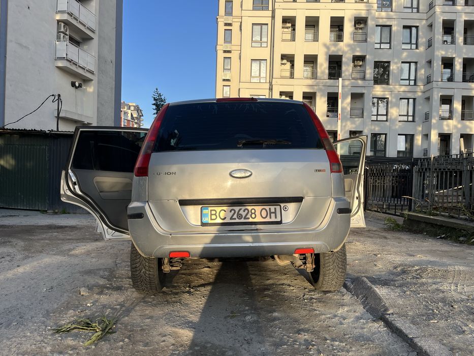 Продається Форд фюжин