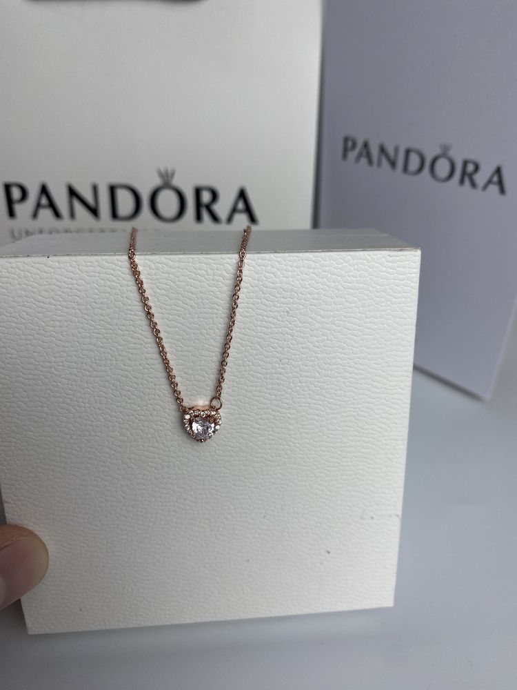 Pandora підвіска "Блискуче серце з ореолом"