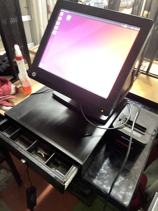 Sistema de caixa informatico para restaurante ou estabelicimento