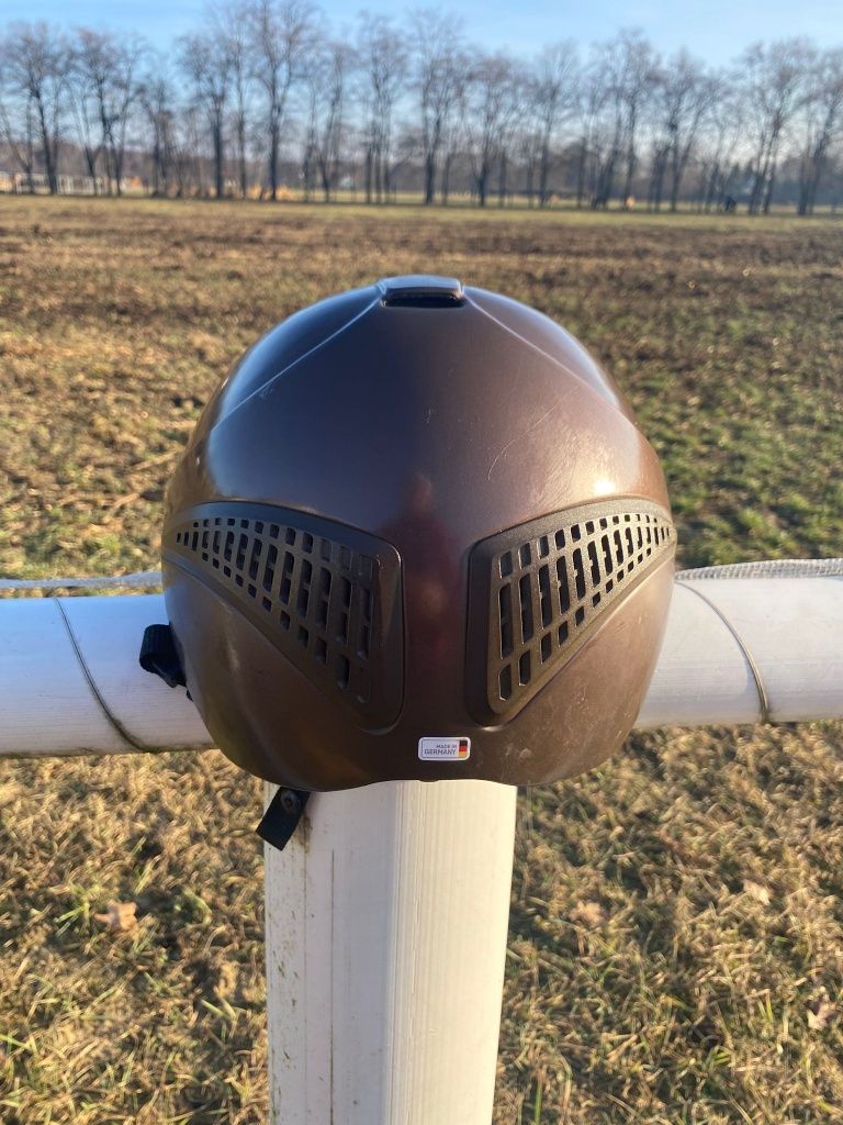Kask jeździecki UVEX 57-59cm