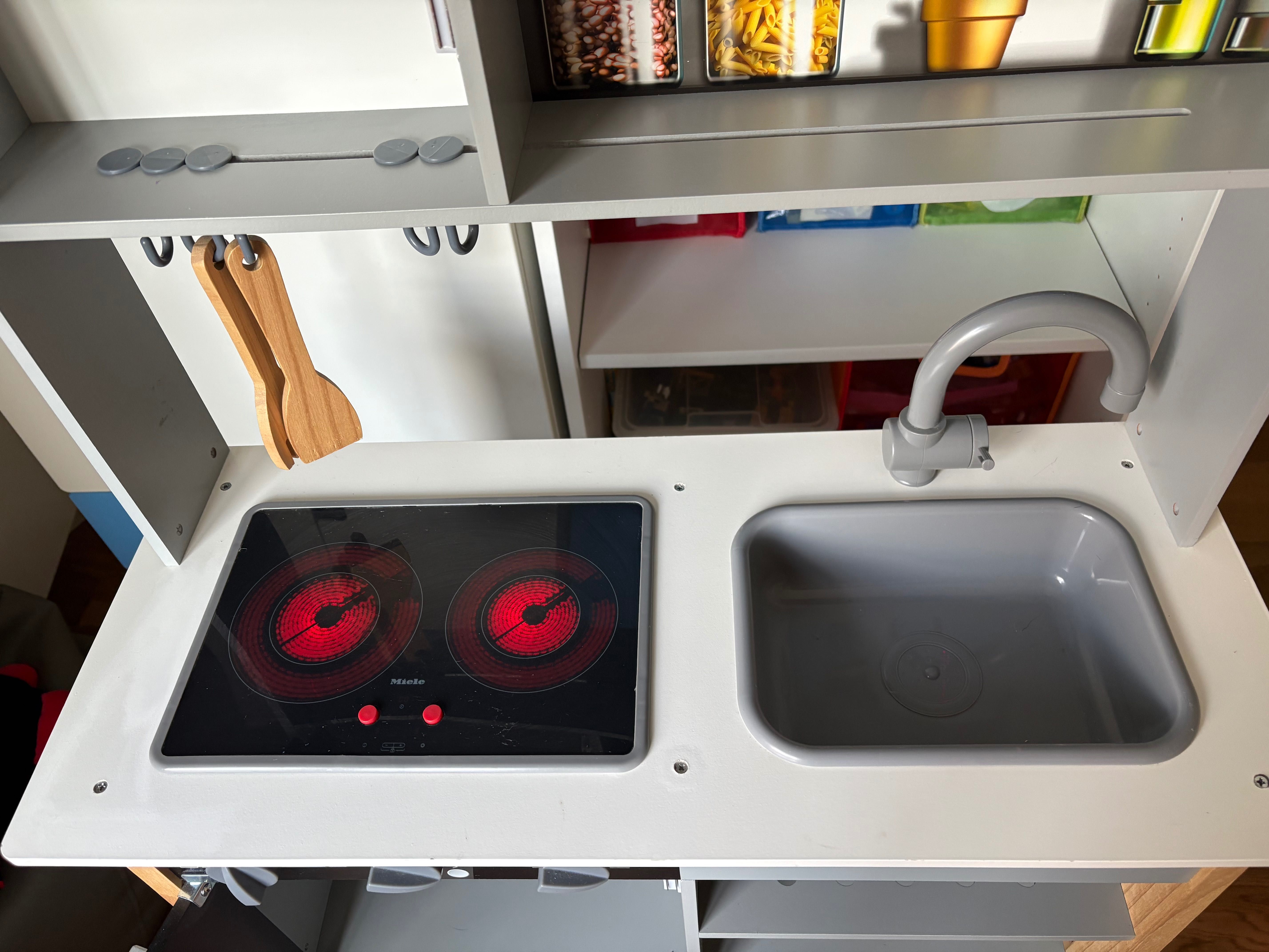 Cozinha de brincar de Madeira ( Miele)