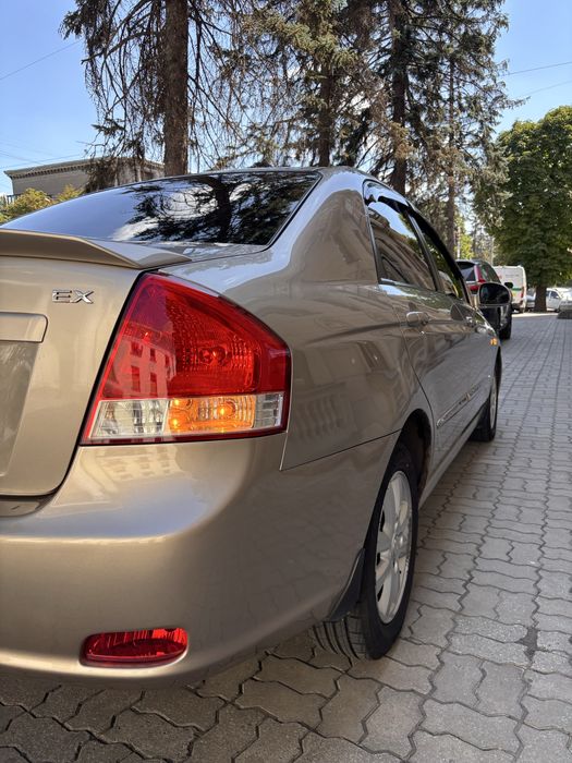 Продам Kia Cerato 1.6 gaz/benz