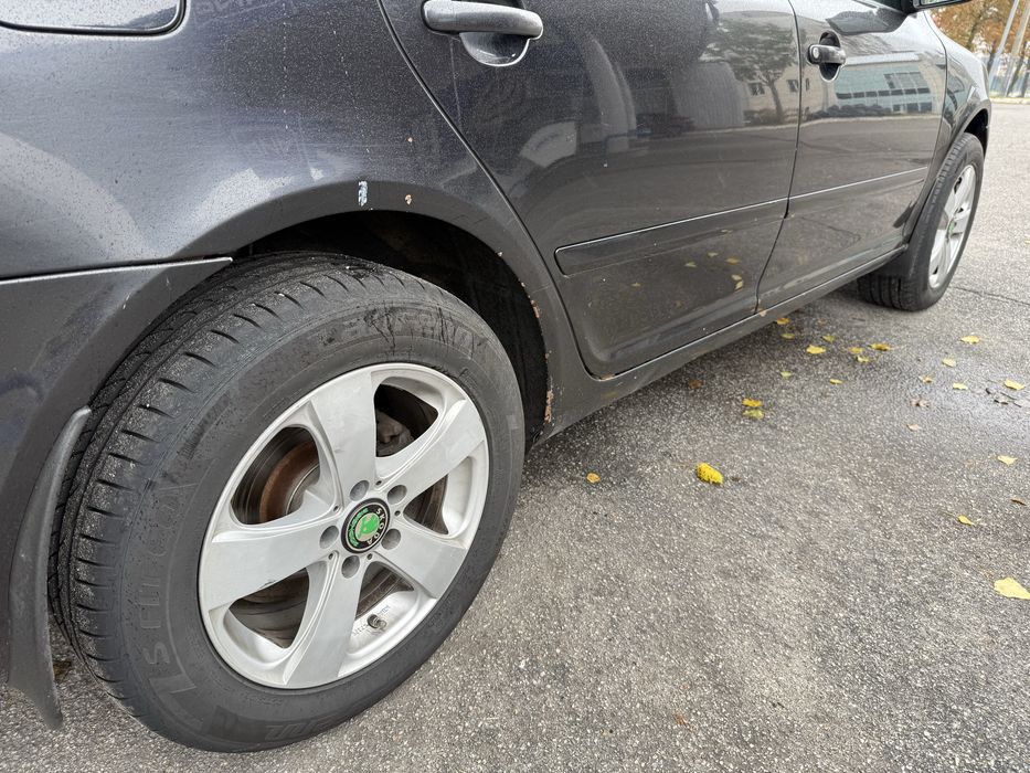 Продам автомобіль шкода актавія A5