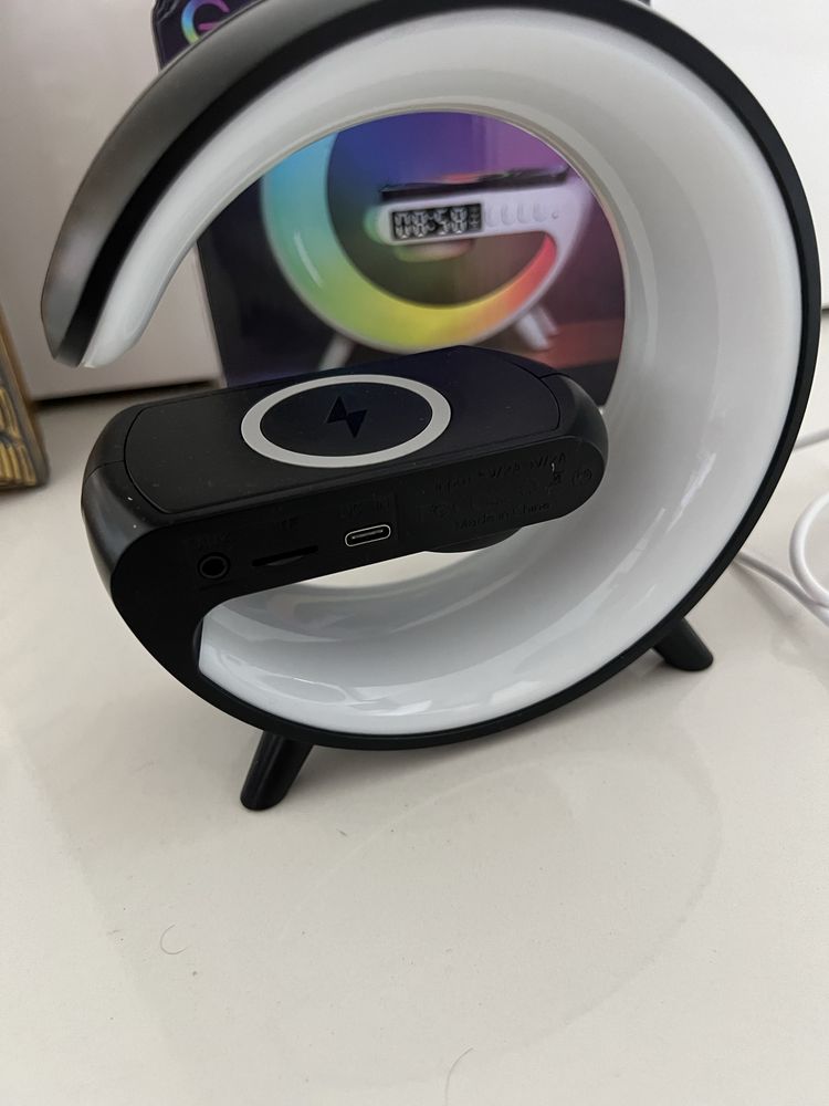 Lampka biurowa LED z wieloma funkcjami NOWA