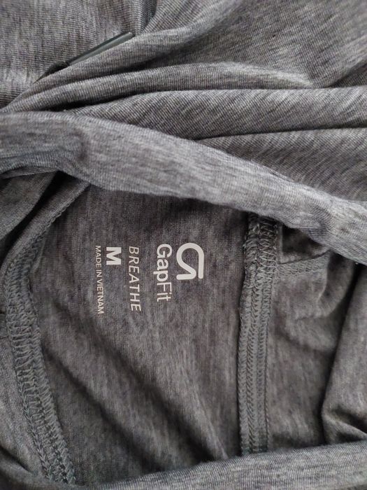 Krótka bluza sportowa gap fit rozmiar m