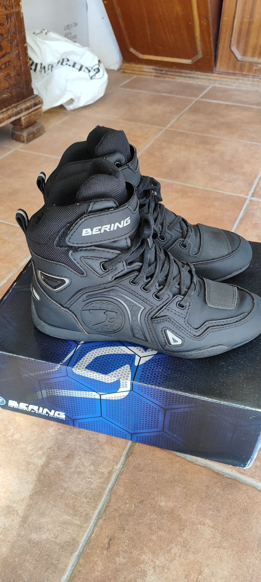 Botas Bering N 41