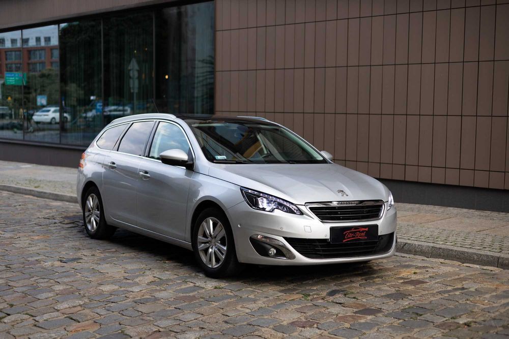 Peugeot 308 Wynajem / Wypożyczalnia samochodów Cito-Rent