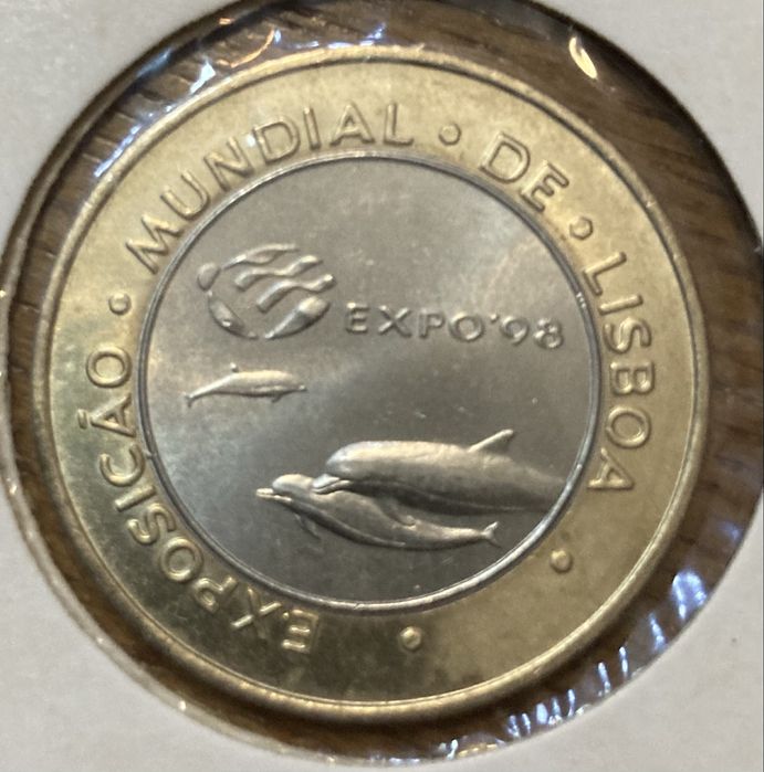 4 moedas de 200$00 bi-metálicas comemorativas