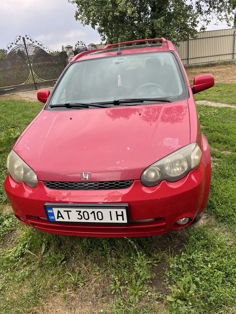 Продам машину Honda HR-V